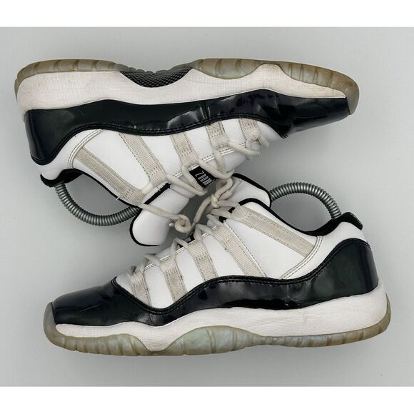Air Jordan 11 Reto Low Iridescent GS Boys Shoe‎ Size 6Y Green 528896-145 - Picture 1 of 6